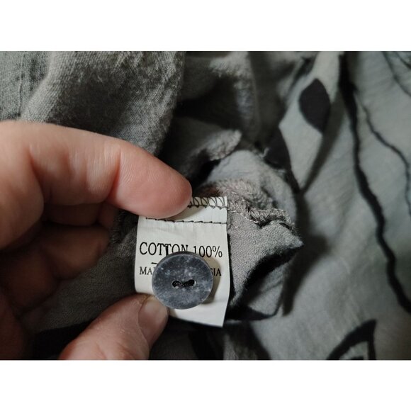 Yasuko Button Front Top Blouse, Small/Medium, Lagenlook Art to Wear Black Gray - Picture 5 of 5